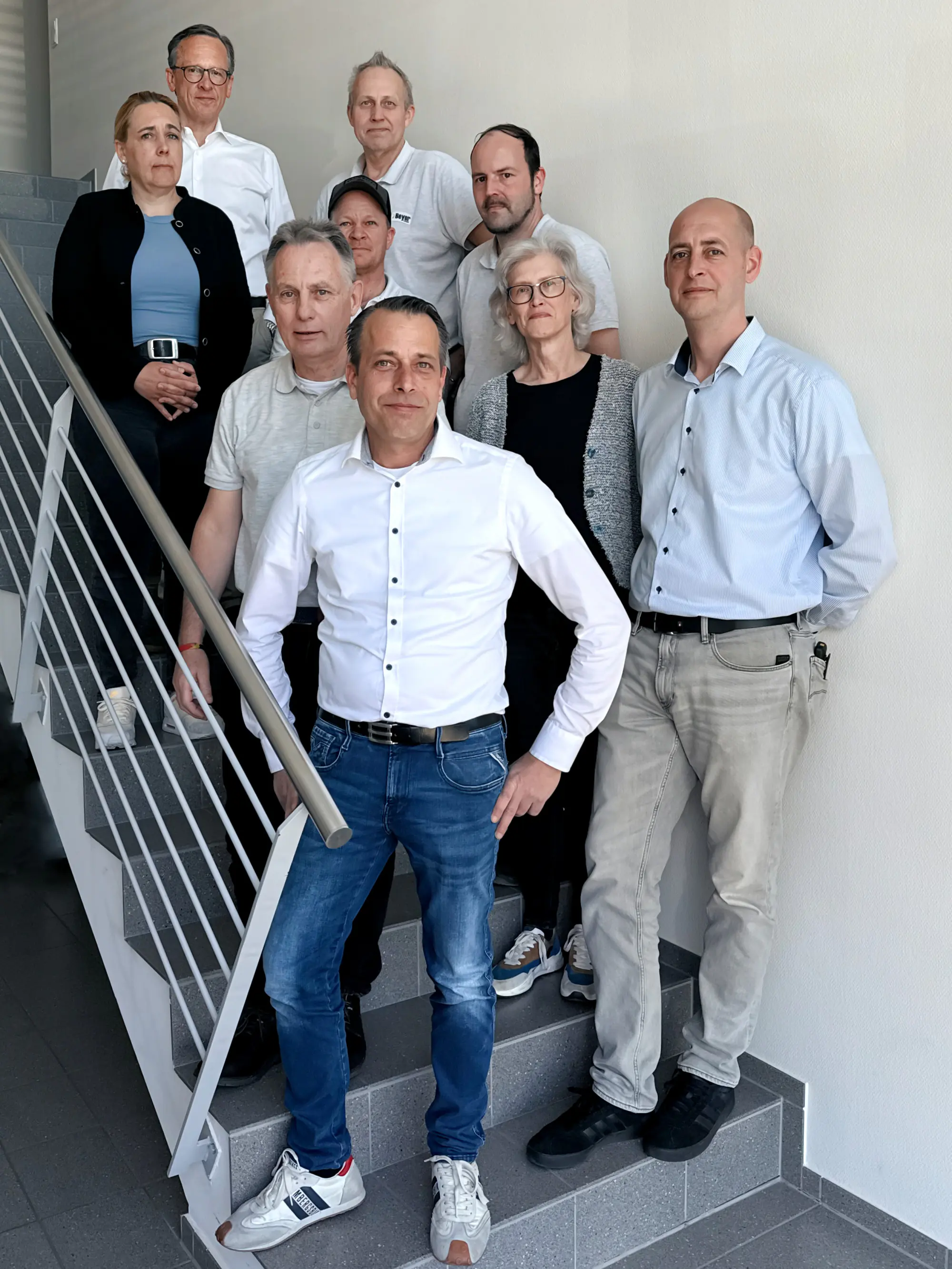 Team Treppe 2 4054